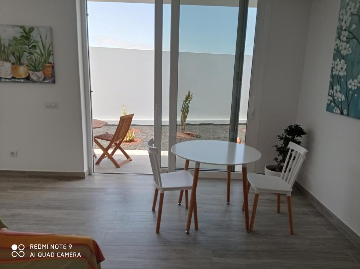 شقة تيغيسي  في Precioso Apartamento Con Terraza En Teguise المظهر الخارجي الصورة